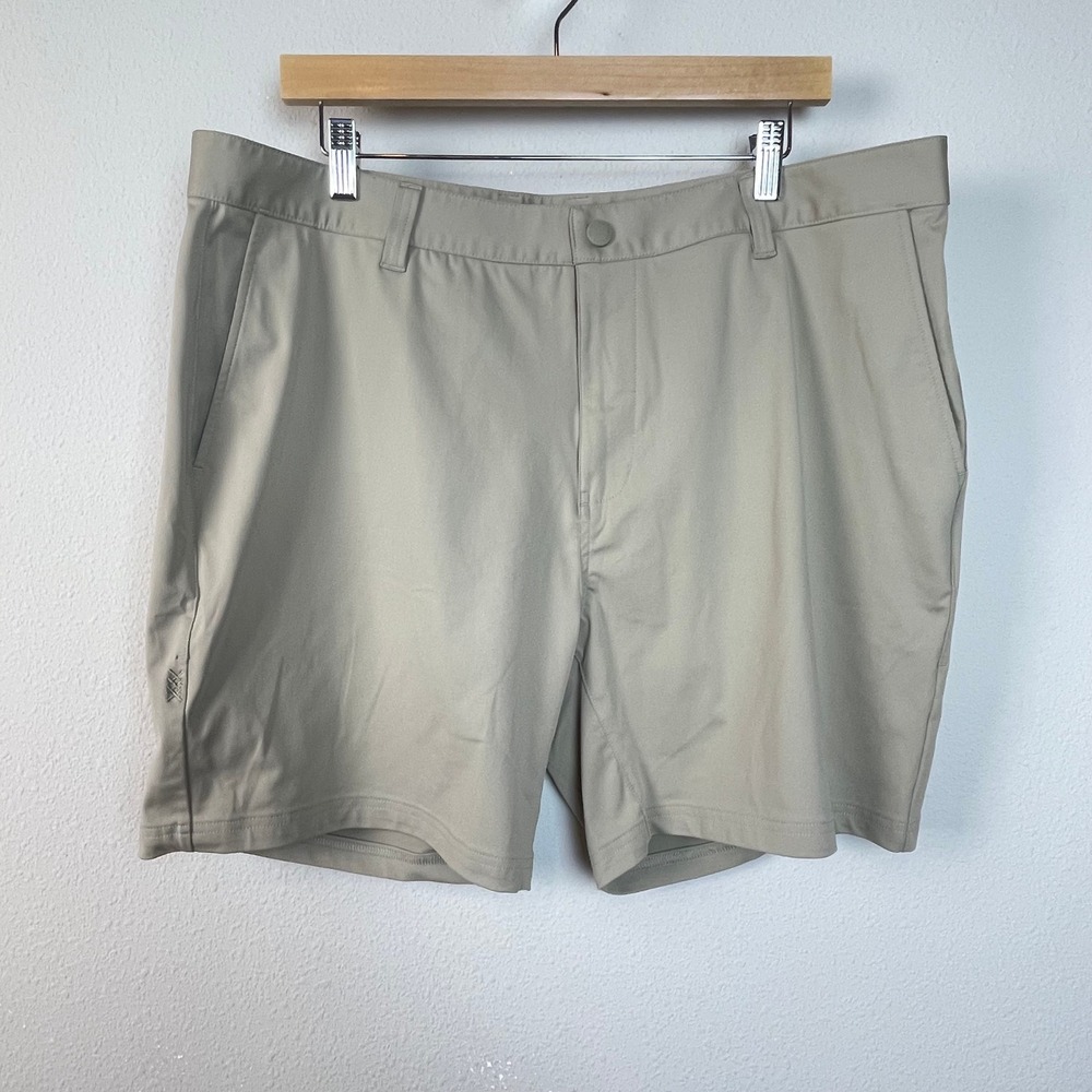 RHONE Men's Khaki Performance Shorts Stretch Flat Front Casual Size 38